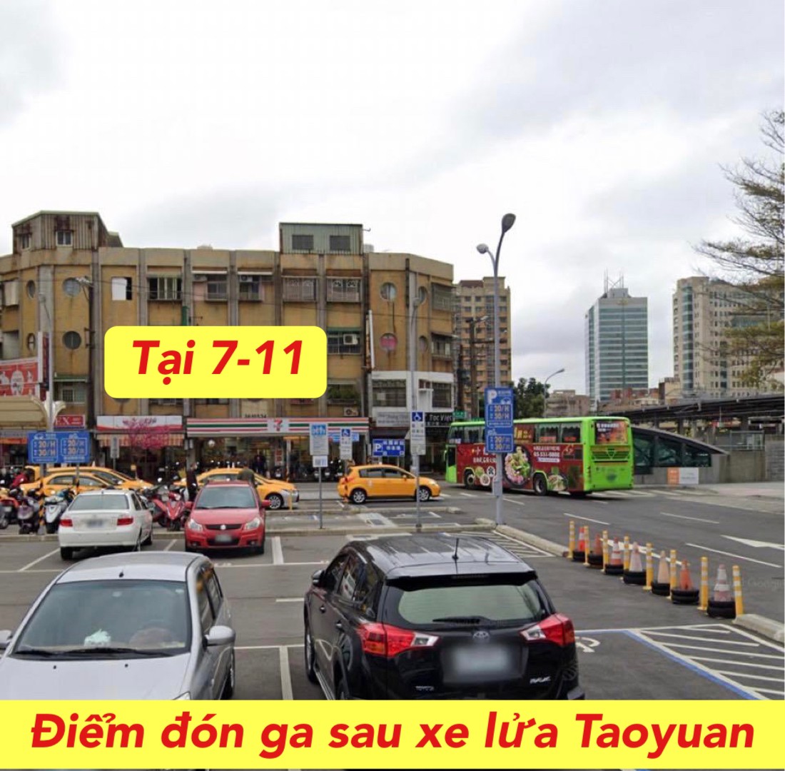 Ngày 1: 08:00 Đón ga xe lửa Đào Viên cổng sau ( tại 7-11) (桃園火車站後站)